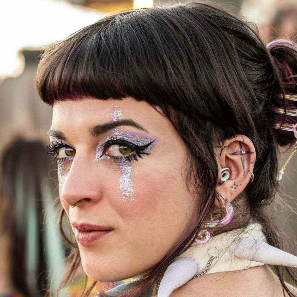 <p>Von allen und überall geliebt.</p>